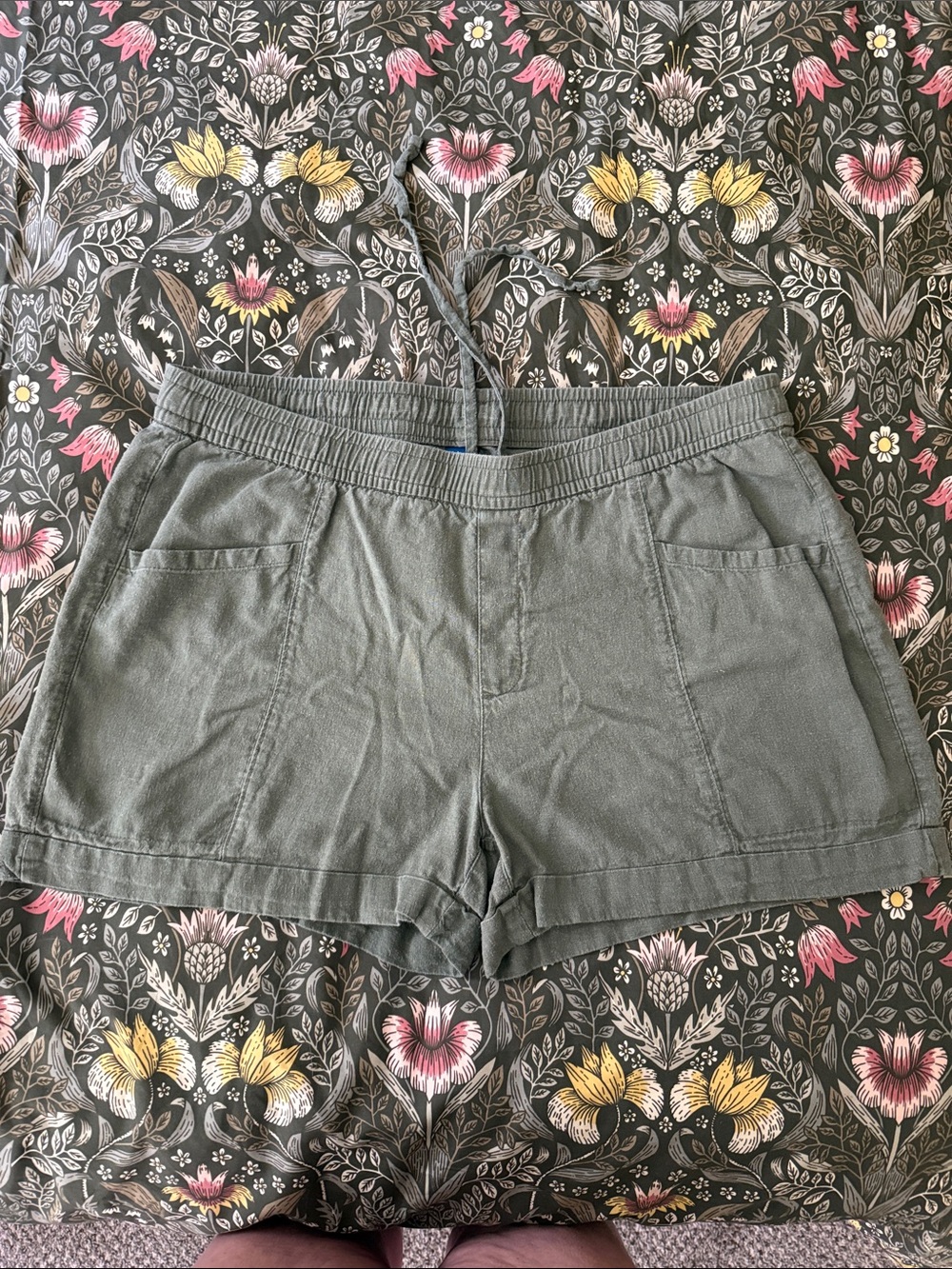 Old Navy Olive Green Drawstring Utility Shorts